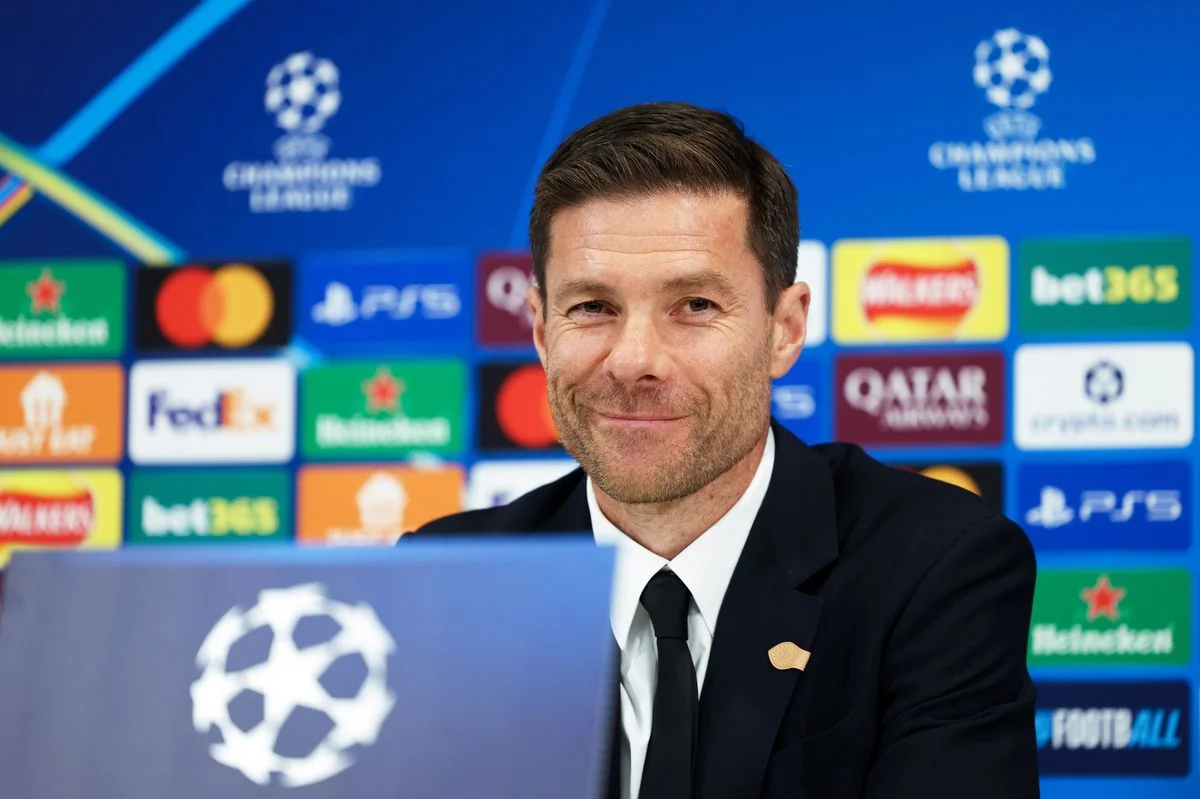 Xabi Alonso at a press conference
