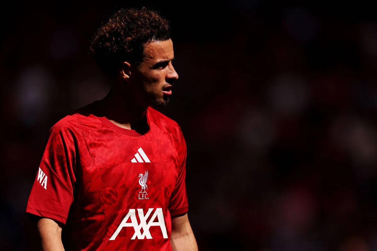 LIVERPOOL, ENGLAND - MAY 24: Curtis Jones of Liverpool warms up ahead of the Premier League match between Liverpool and Brentford at Anfield on May 24, 2026 in Liverpool, England. (Photo by Jack Thomas/Getty Images)